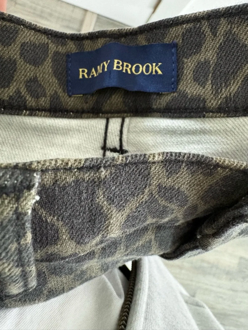 Ramy Brook Tyra Printed Wide-Leg Jeans - Picture 9 of 13